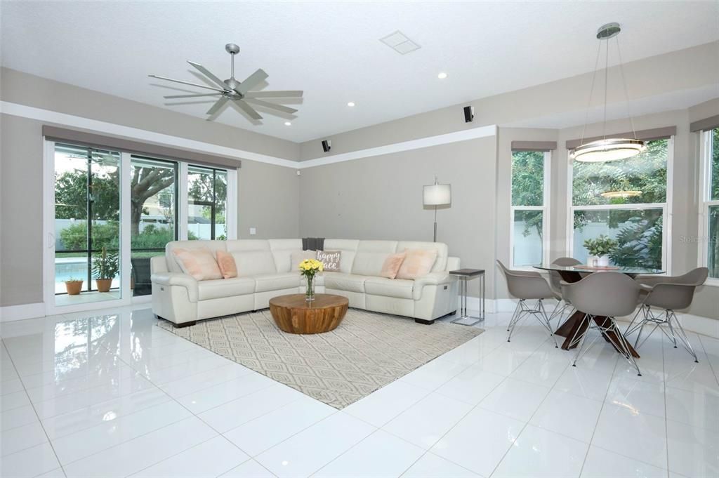 Active With Contract: $575,000 (4 beds, 2 baths, 2290 Square Feet)