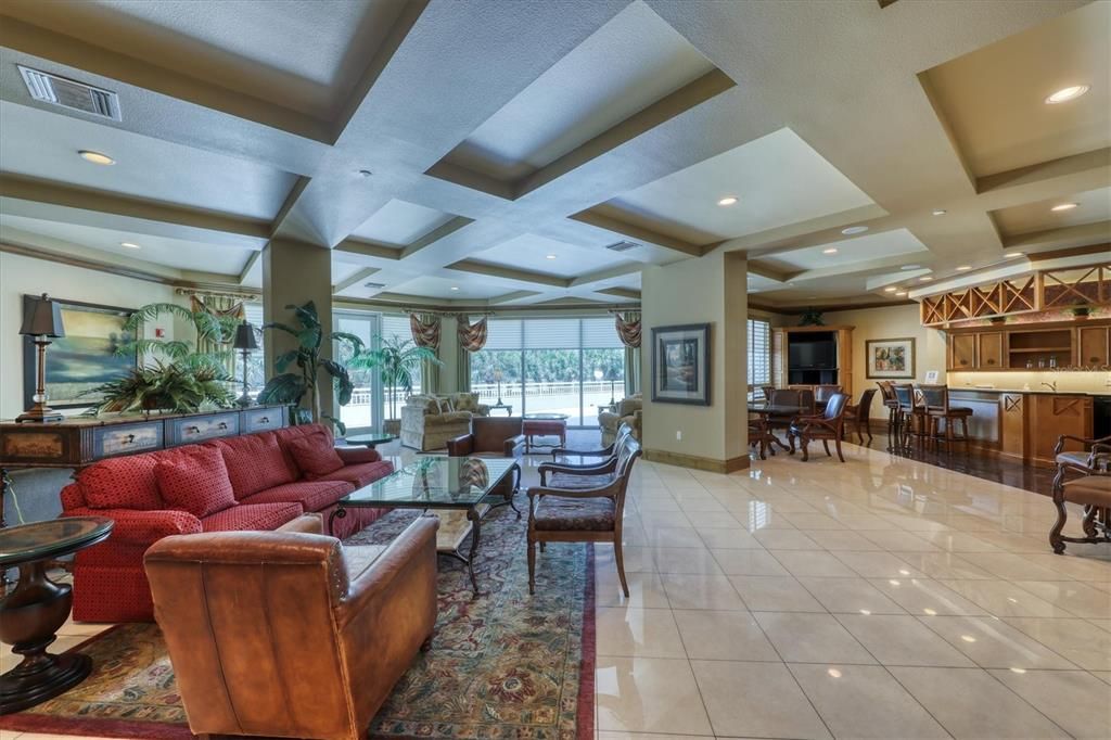 合同活跃: $2,450,000 (3 贝兹, 3 浴室, 2521 平方英尺)