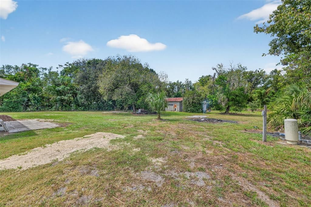 Active With Contract: $349,900 (2 beds, 1 baths, 1056 Square Feet)