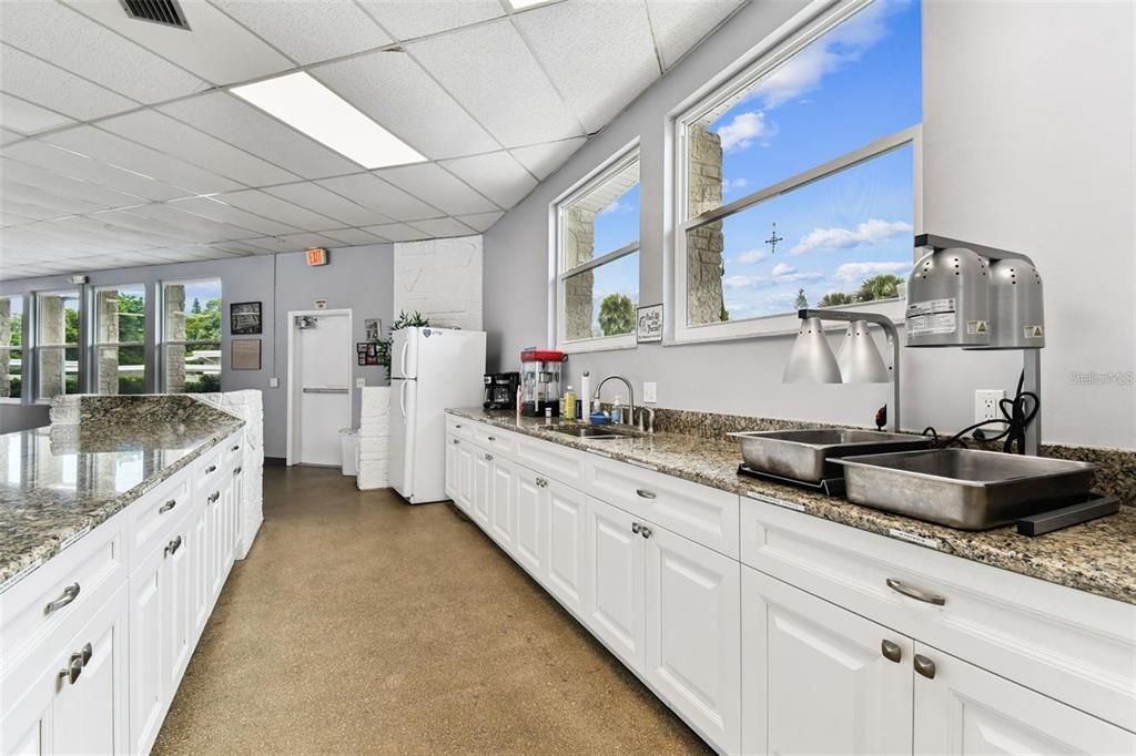 待售: $114,999 (1 贝兹, 1 浴室, 621 平方英尺)