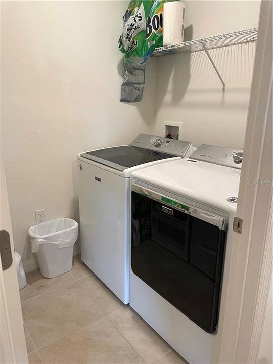 For Rent: $2,300 (4 beds, 2 baths, 1865 Square Feet)