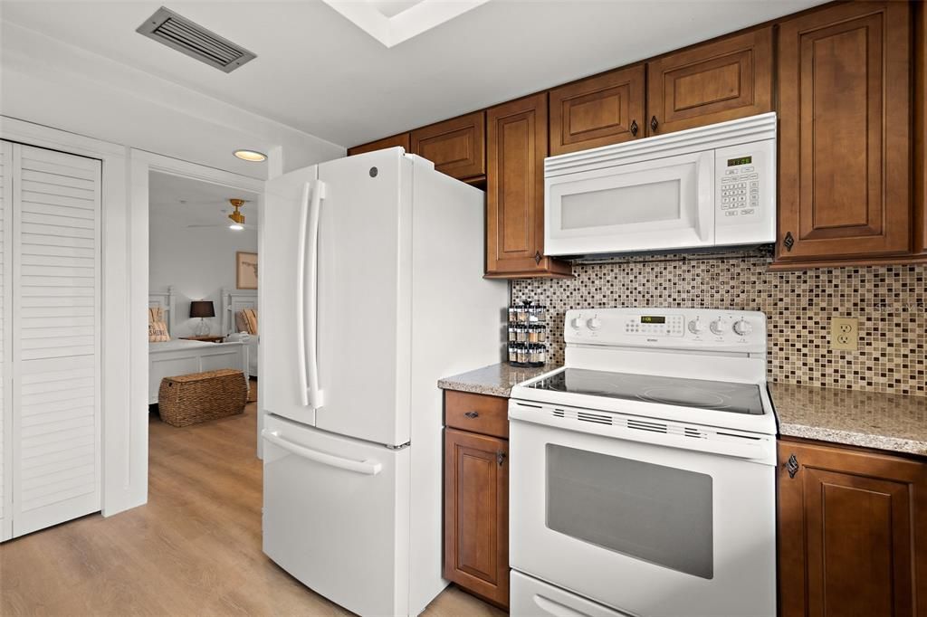 待售: $364,900 (2 贝兹, 2 浴室, 1280 平方英尺)