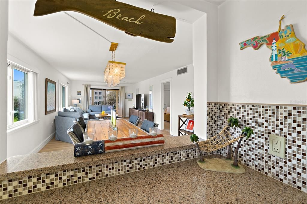 待售: $364,900 (2 贝兹, 2 浴室, 1280 平方英尺)