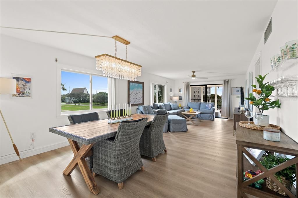 待售: $364,900 (2 贝兹, 2 浴室, 1280 平方英尺)