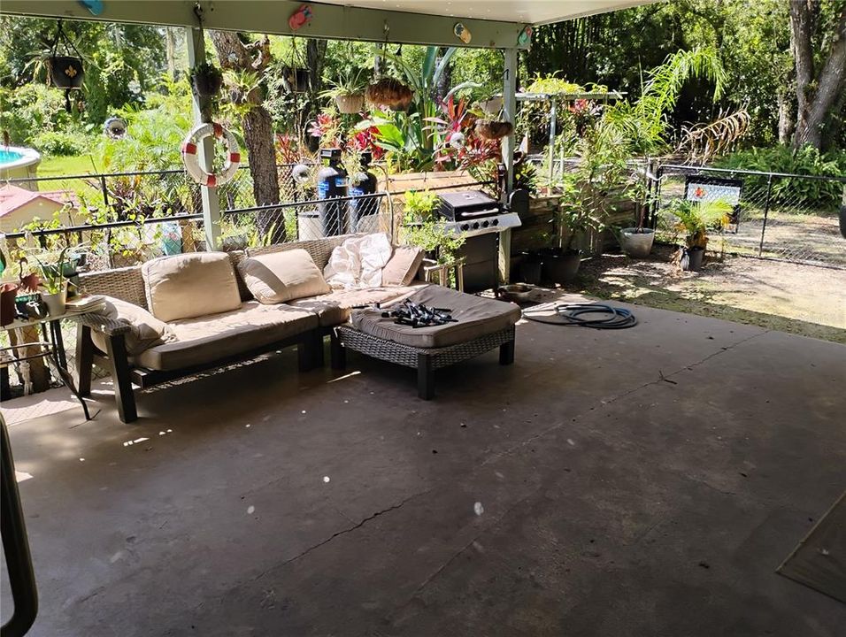 Activo con contrato: $249,900 (3 camas, 2 baños, 1216 Pies cuadrados)