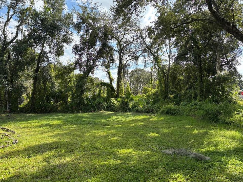 Activo con contrato: $249,900 (3 camas, 2 baños, 1216 Pies cuadrados)