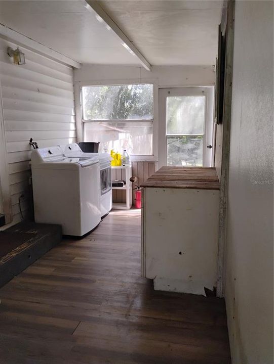 Activo con contrato: $249,900 (3 camas, 2 baños, 1216 Pies cuadrados)