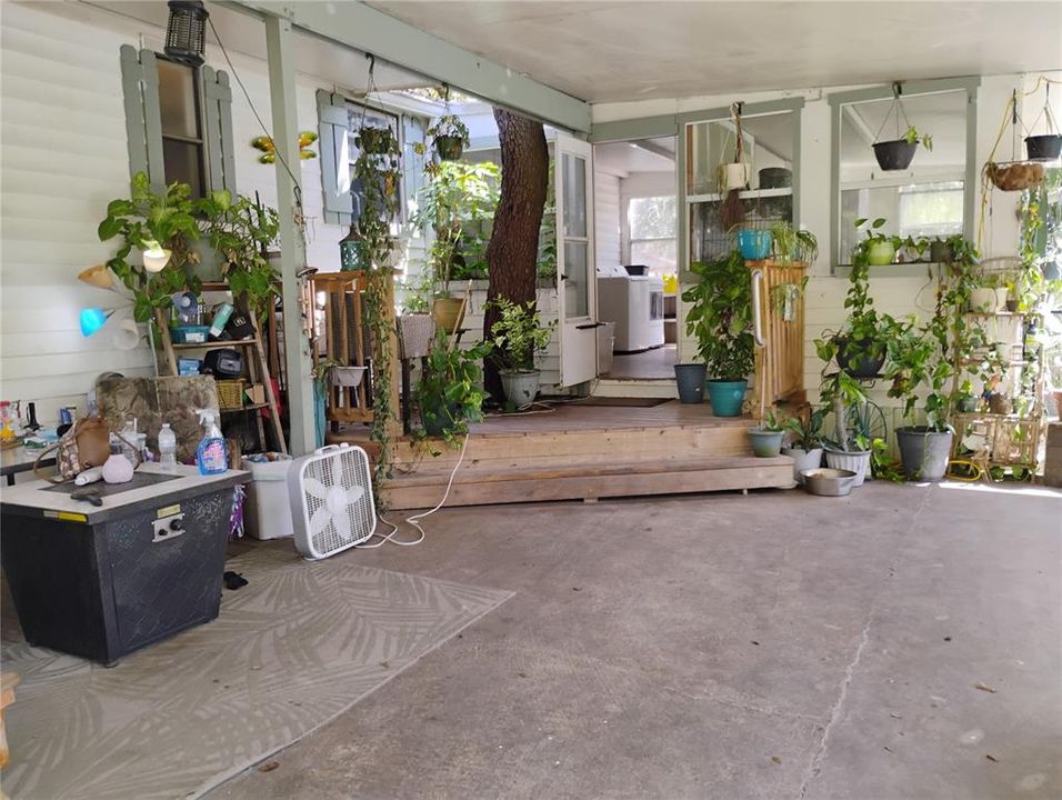 Activo con contrato: $249,900 (3 camas, 2 baños, 1216 Pies cuadrados)