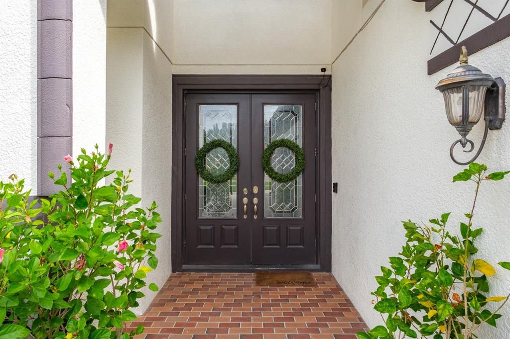 На продажу: $849,000 (5 спален, 3 ванн, 3915 Квадратных фут)