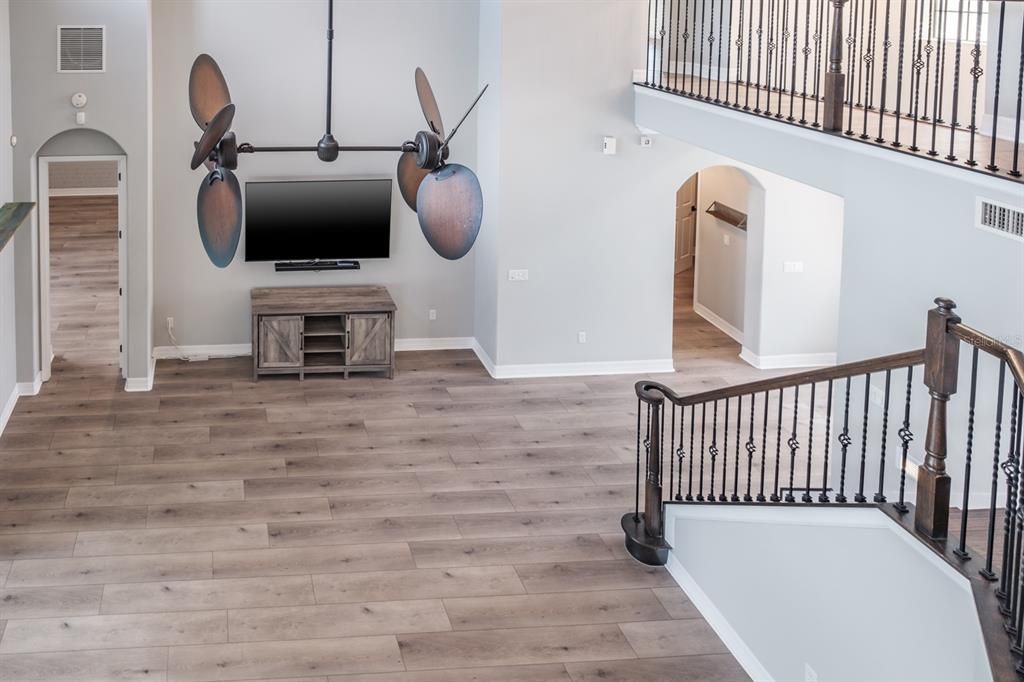 На продажу: $849,000 (5 спален, 3 ванн, 3915 Квадратных фут)