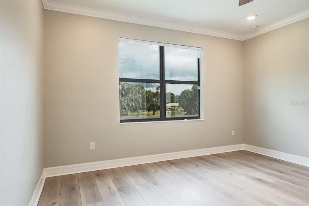 На продажу: $849,000 (5 спален, 3 ванн, 3915 Квадратных фут)