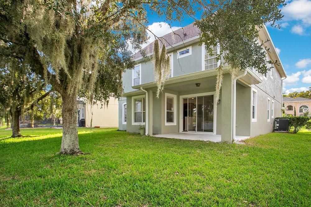 En Venta: $615,000 (4 camas, 2 baños, 2945 Pies cuadrados)