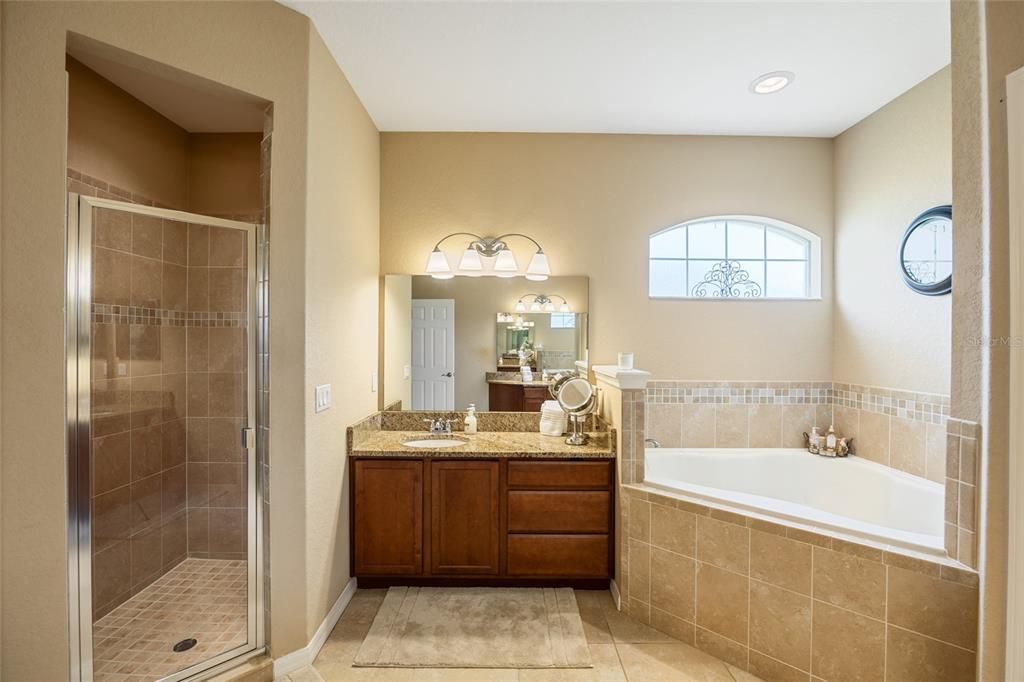 For Sale: $625,000 (4 beds, 3 baths, 2799 Square Feet)