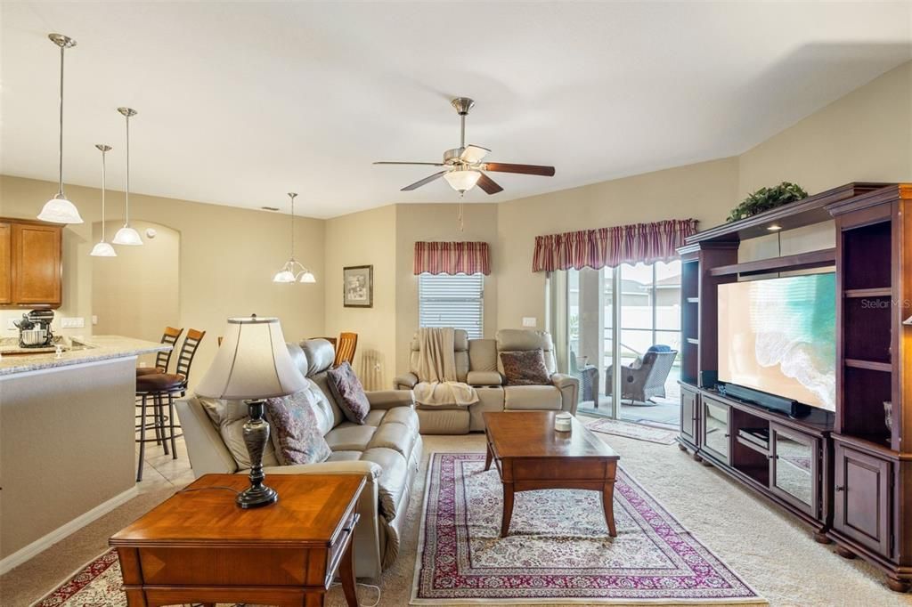 For Sale: $625,000 (4 beds, 3 baths, 2799 Square Feet)