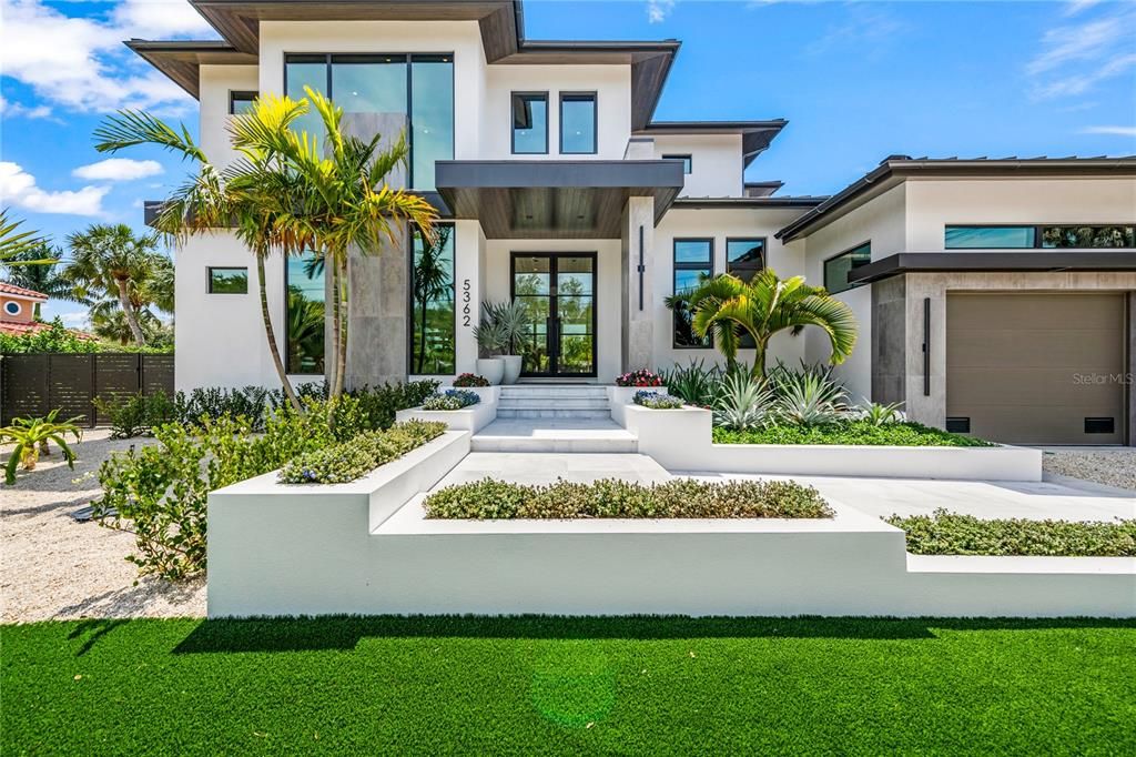 待售: $5,649,000 (3 贝兹, 3 浴室, 4294 平方英尺)