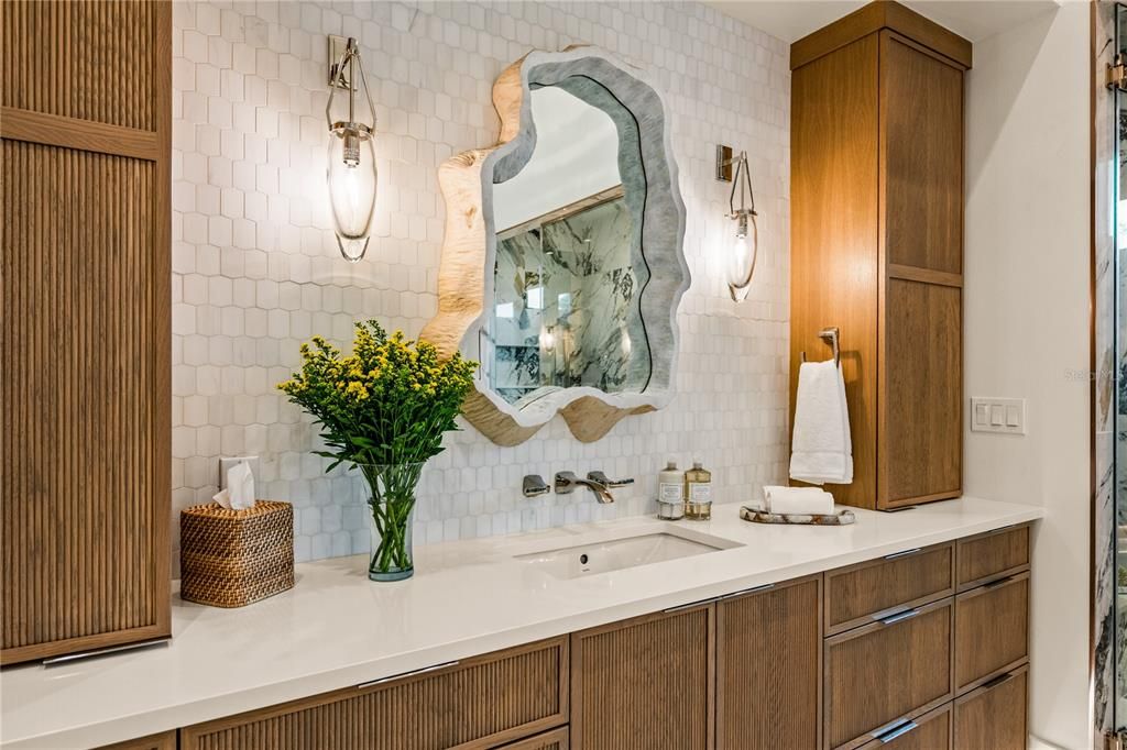 待售: $5,649,000 (3 贝兹, 3 浴室, 4294 平方英尺)