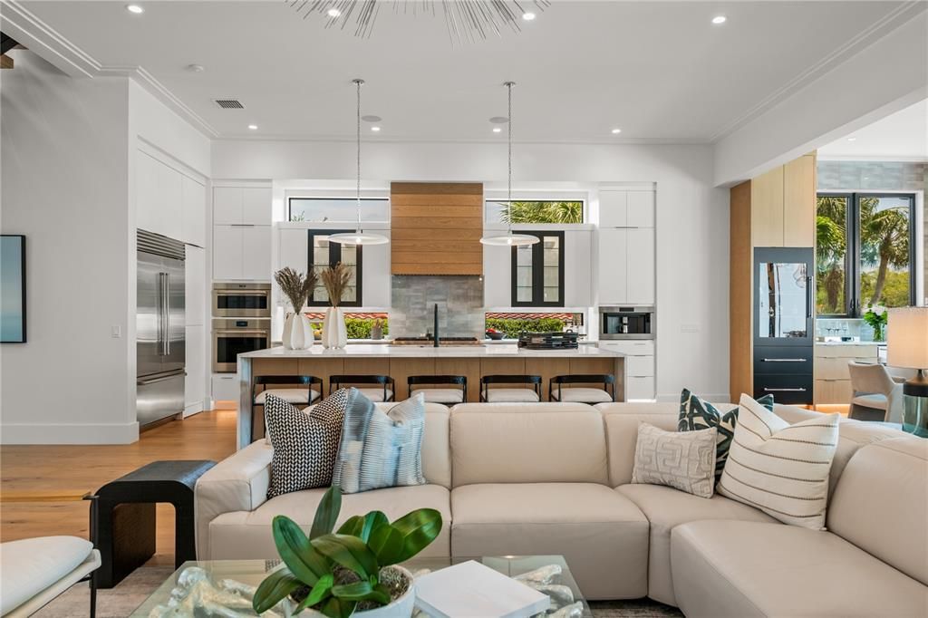 待售: $5,649,000 (3 贝兹, 3 浴室, 4294 平方英尺)