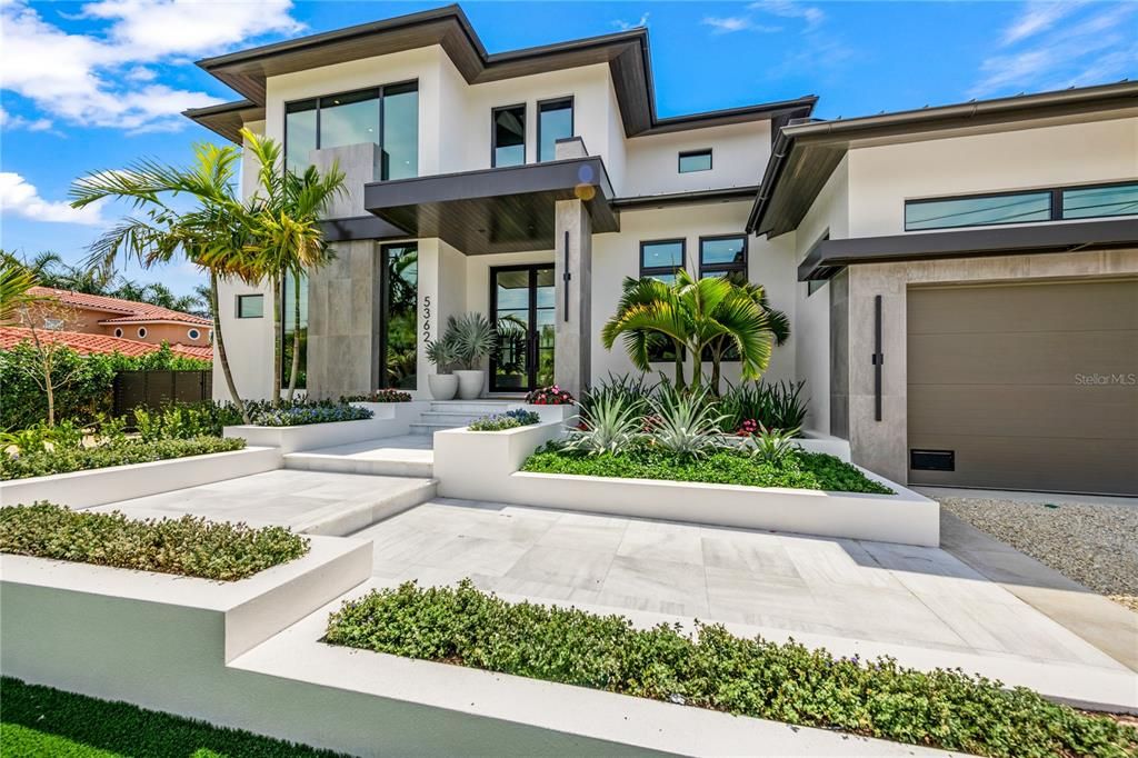 待售: $5,649,000 (3 贝兹, 3 浴室, 4294 平方英尺)