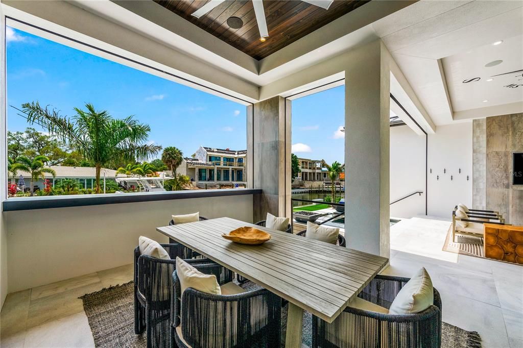 待售: $5,649,000 (3 贝兹, 3 浴室, 4294 平方英尺)