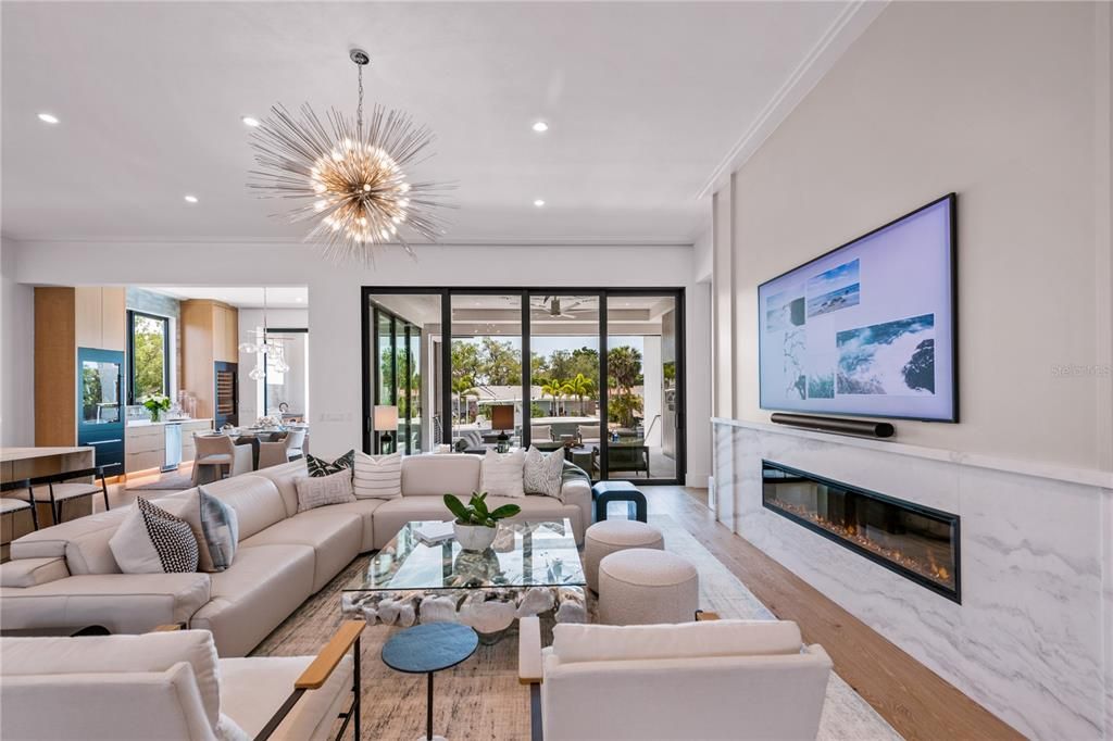 待售: $5,649,000 (3 贝兹, 3 浴室, 4294 平方英尺)