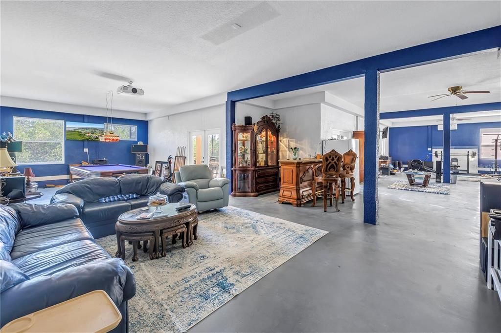 For Sale: $1,299,000 (4 beds, 4 baths, 3588 Square Feet)