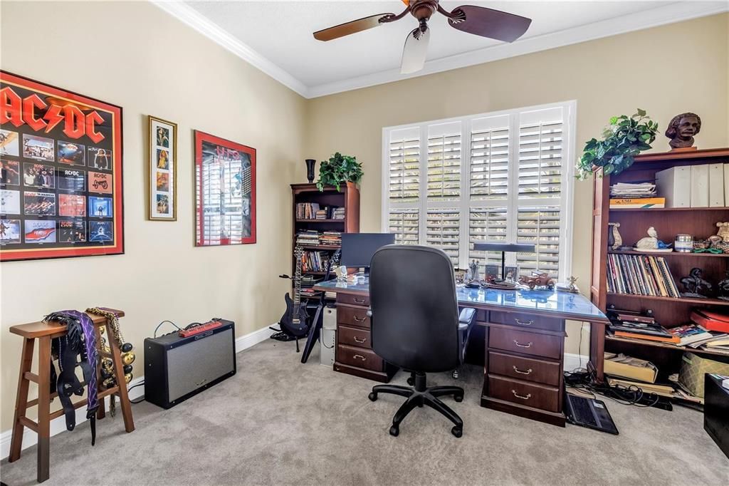 For Sale: $1,299,000 (4 beds, 4 baths, 3588 Square Feet)