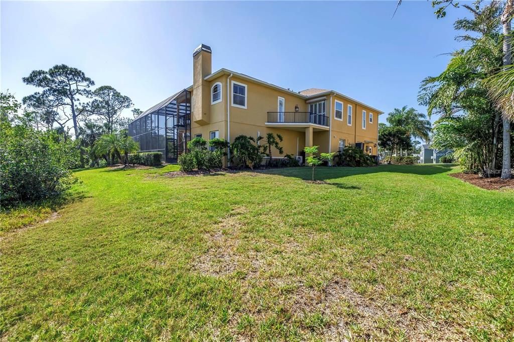 For Sale: $1,299,000 (4 beds, 4 baths, 3588 Square Feet)