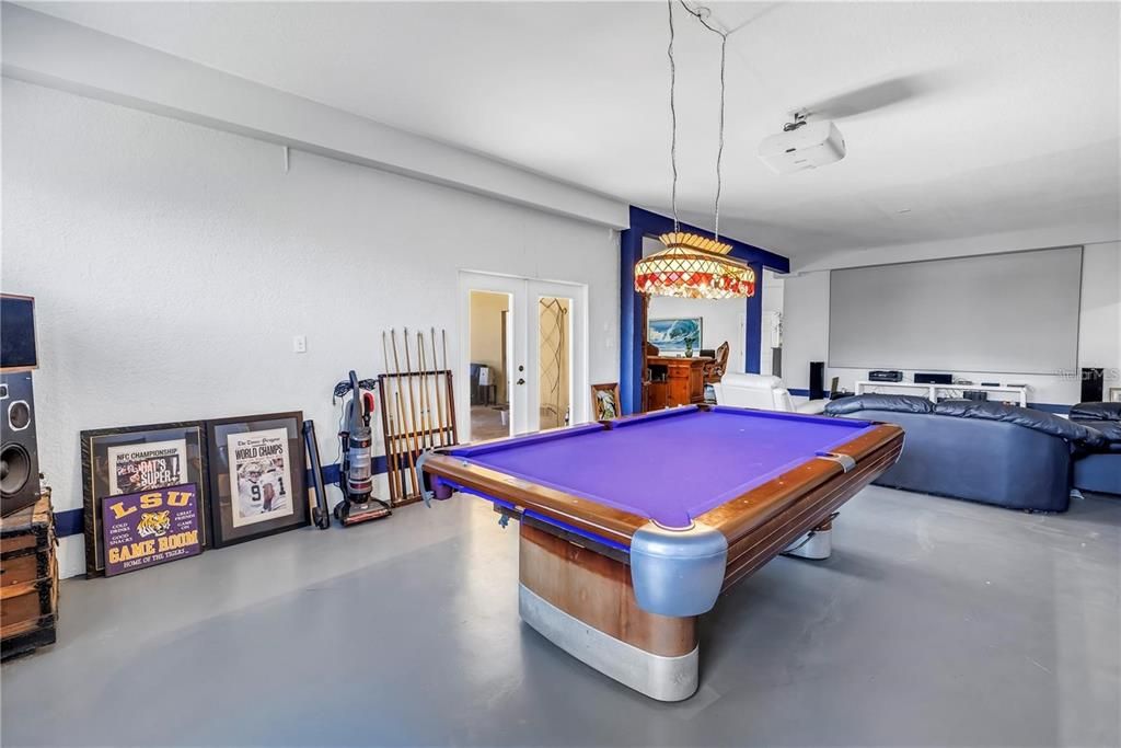 For Sale: $1,299,000 (4 beds, 4 baths, 3588 Square Feet)