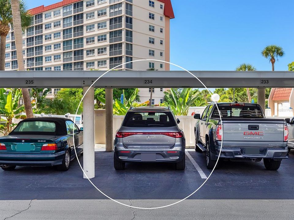 For Sale: $374,900 (2 beds, 2 baths, 1013 Square Feet)