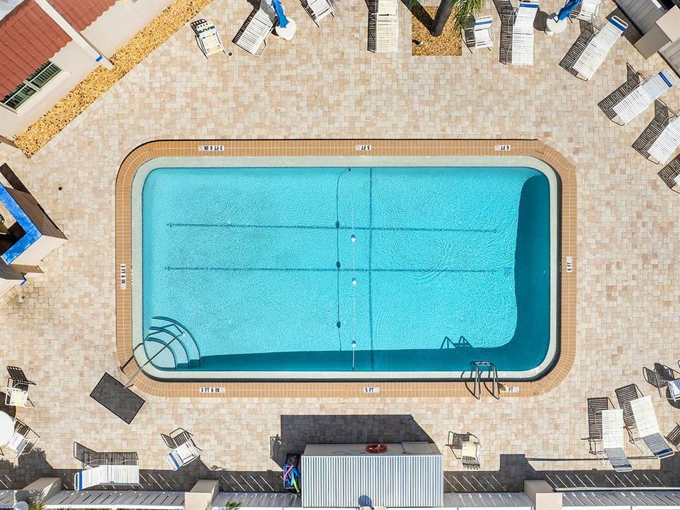 For Sale: $374,900 (2 beds, 2 baths, 1013 Square Feet)