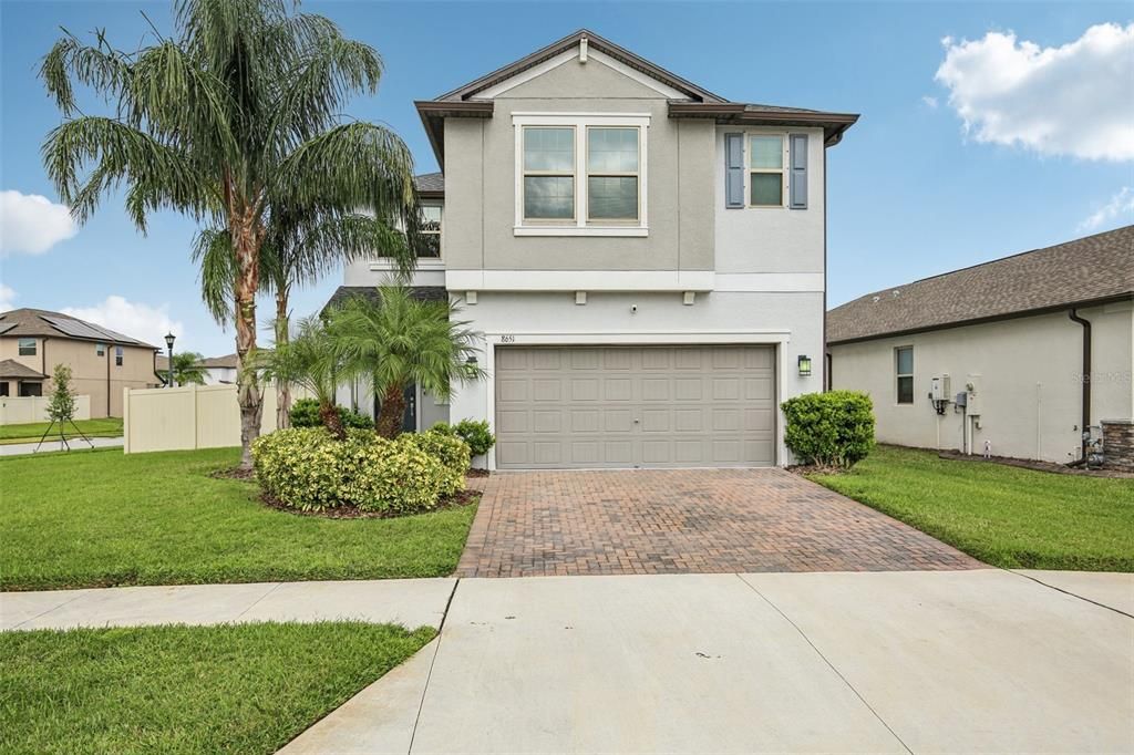 Active With Contract: $550,000 (4 beds, 2 baths, 2775 Square Feet)