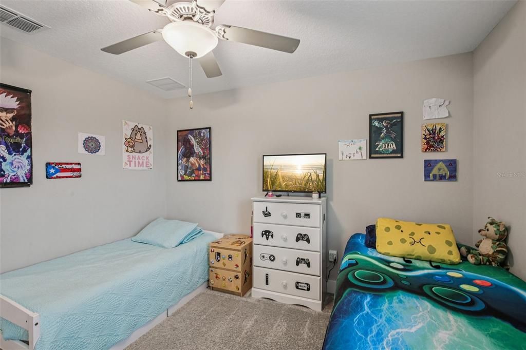 Active With Contract: $550,000 (4 beds, 2 baths, 2775 Square Feet)