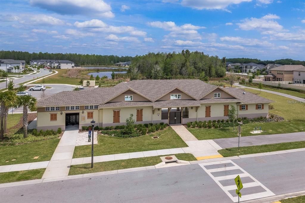 Active With Contract: $550,000 (4 beds, 2 baths, 2775 Square Feet)