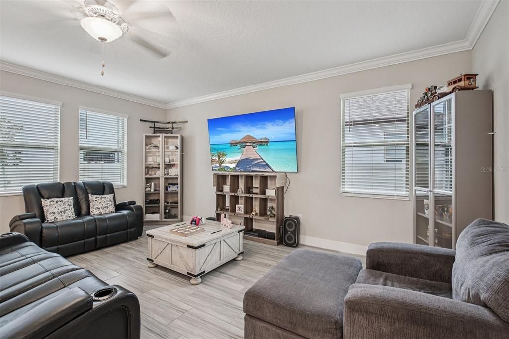 Active With Contract: $550,000 (4 beds, 2 baths, 2775 Square Feet)