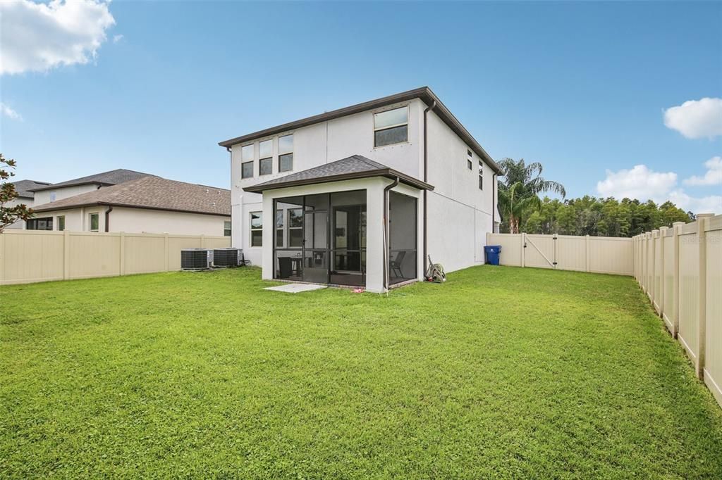 Active With Contract: $550,000 (4 beds, 2 baths, 2775 Square Feet)