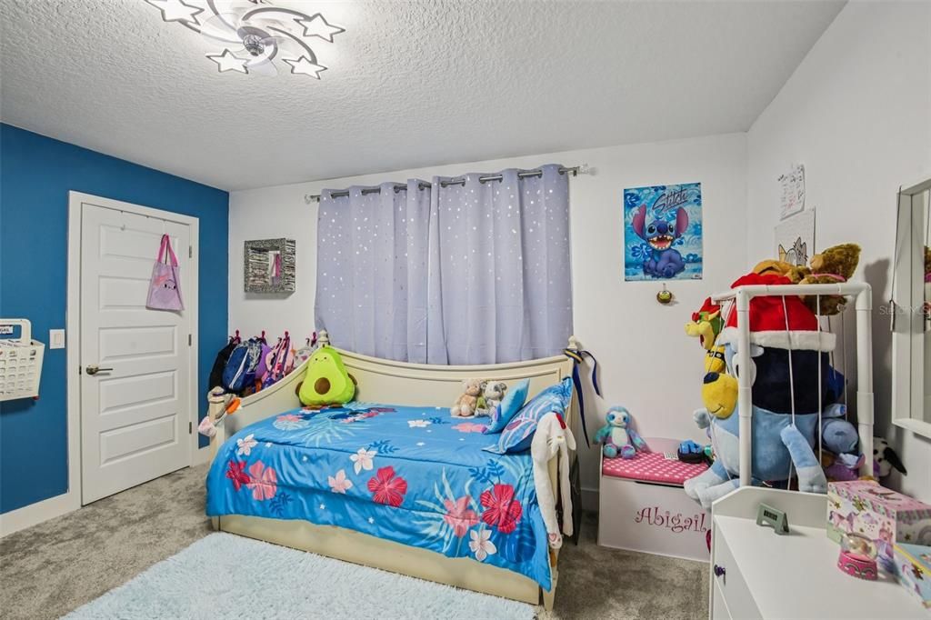 Active With Contract: $550,000 (4 beds, 2 baths, 2775 Square Feet)