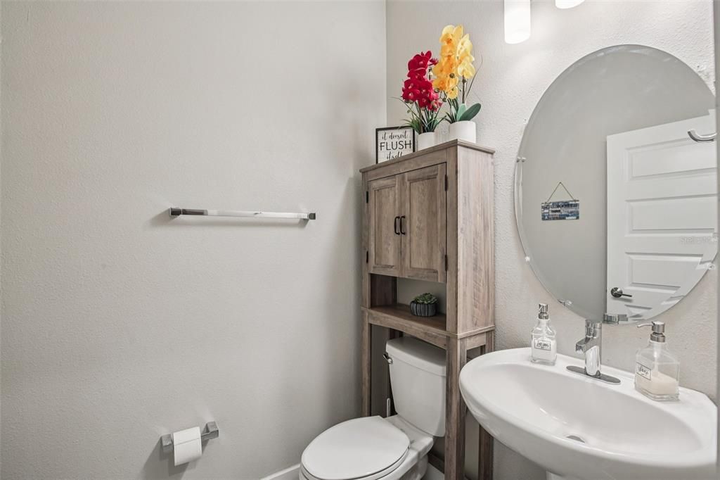 Active With Contract: $550,000 (4 beds, 2 baths, 2775 Square Feet)