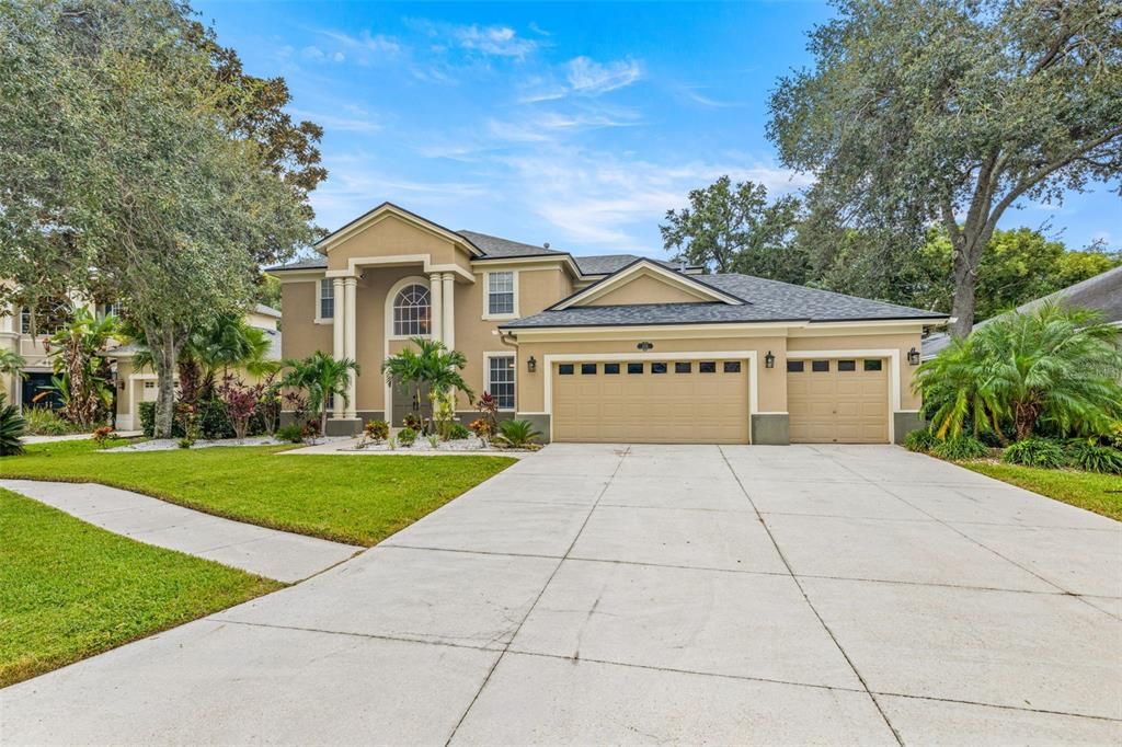 En Venta: $950,000 (4 camas, 3 baños, 3792 Pies cuadrados)