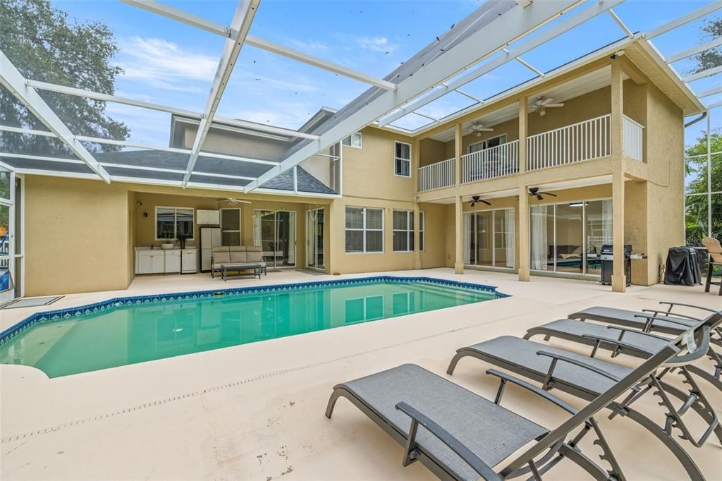 En Venta: $950,000 (4 camas, 3 baños, 3792 Pies cuadrados)