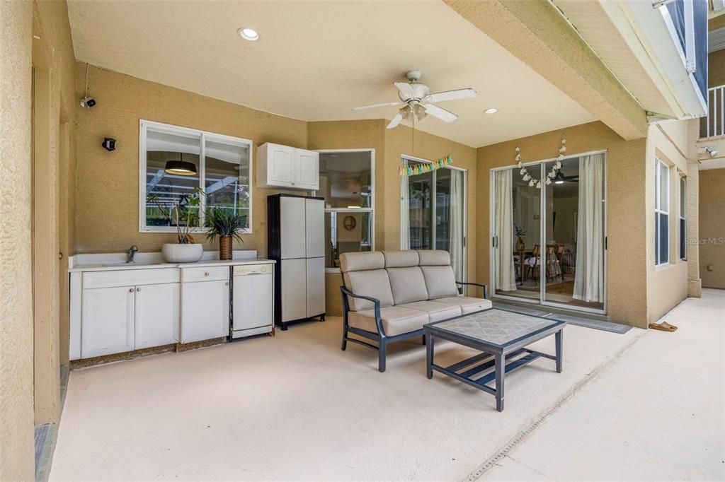 En Venta: $950,000 (4 camas, 3 baños, 3792 Pies cuadrados)