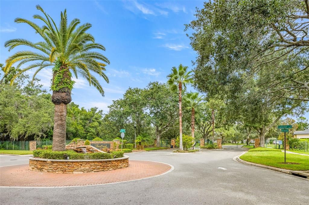 En Venta: $950,000 (4 camas, 3 baños, 3792 Pies cuadrados)