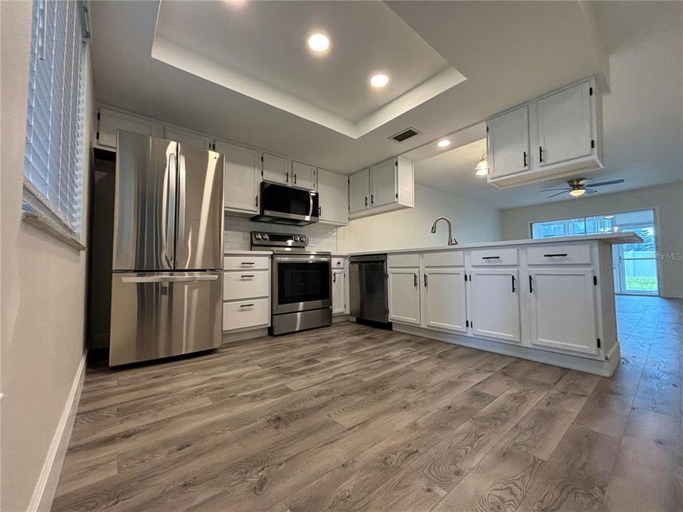 For Rent: $1,750 (2 beds, 2 baths, 1030 Square Feet)