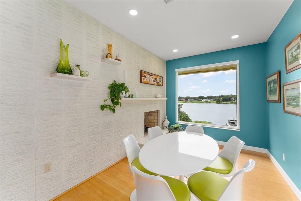 待售: $1,050,000 (4 贝兹, 3 浴室, 4019 平方英尺)