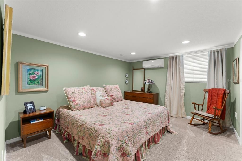 待售: $1,050,000 (4 贝兹, 3 浴室, 4019 平方英尺)