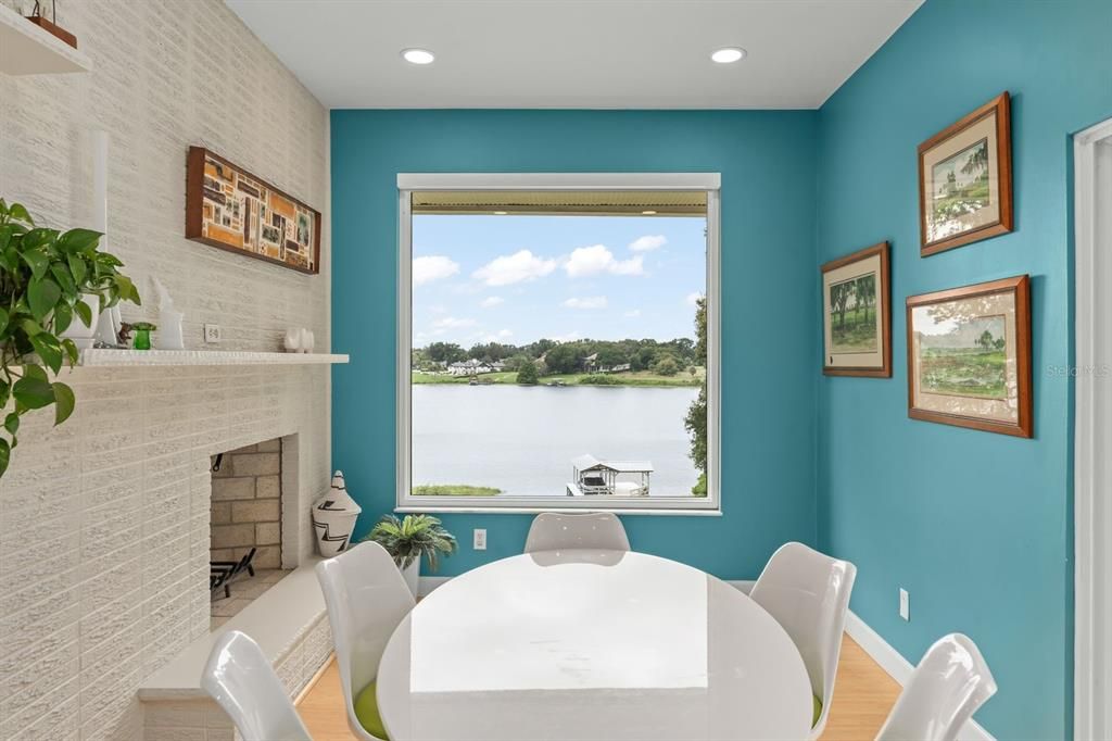 待售: $1,050,000 (4 贝兹, 3 浴室, 4019 平方英尺)