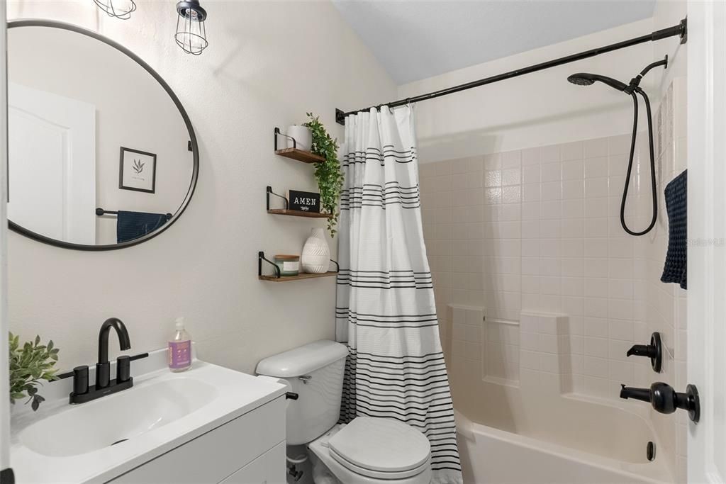 For Sale: $435,000 (4 beds, 2 baths, 1502 Square Feet)