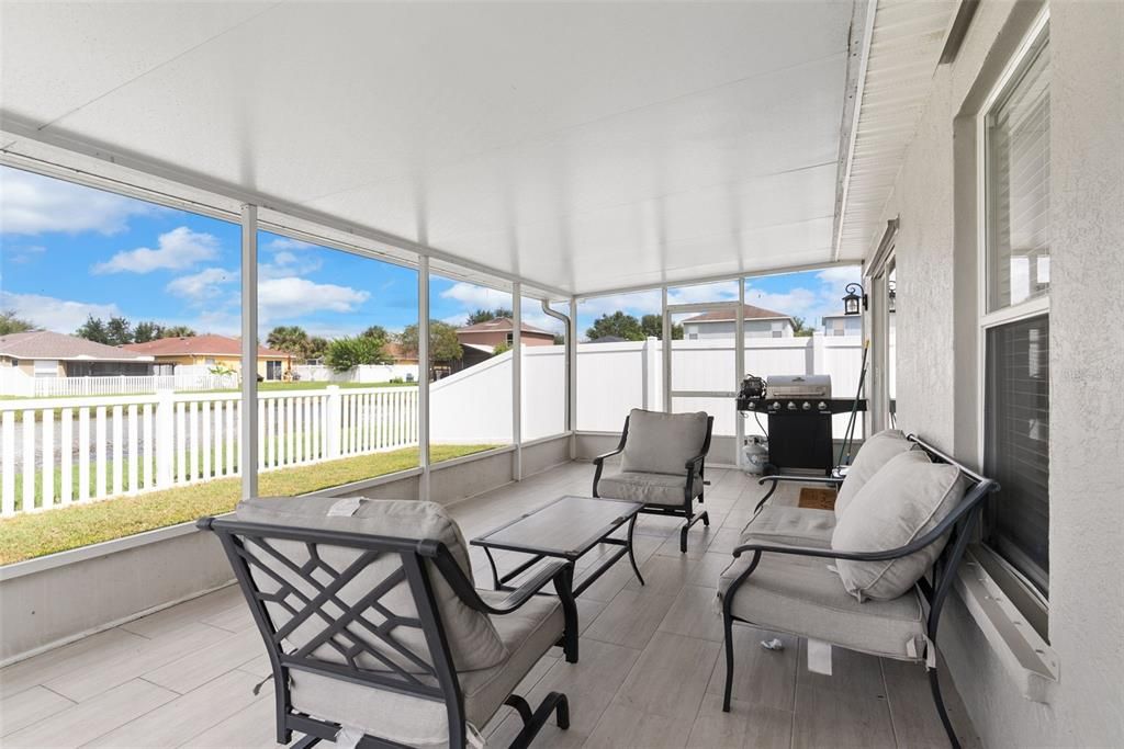 For Sale: $435,000 (4 beds, 2 baths, 1502 Square Feet)