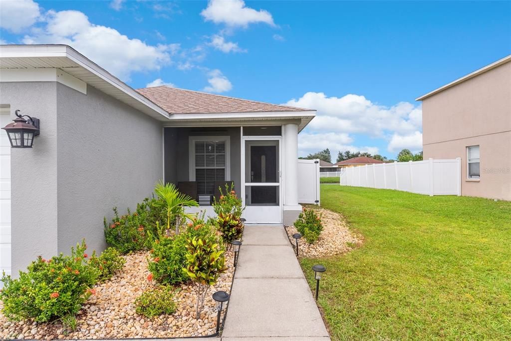 For Sale: $435,000 (4 beds, 2 baths, 1502 Square Feet)