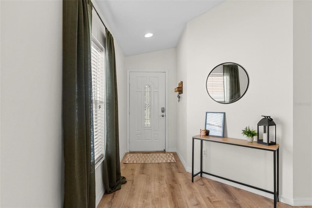 For Sale: $435,000 (4 beds, 2 baths, 1502 Square Feet)