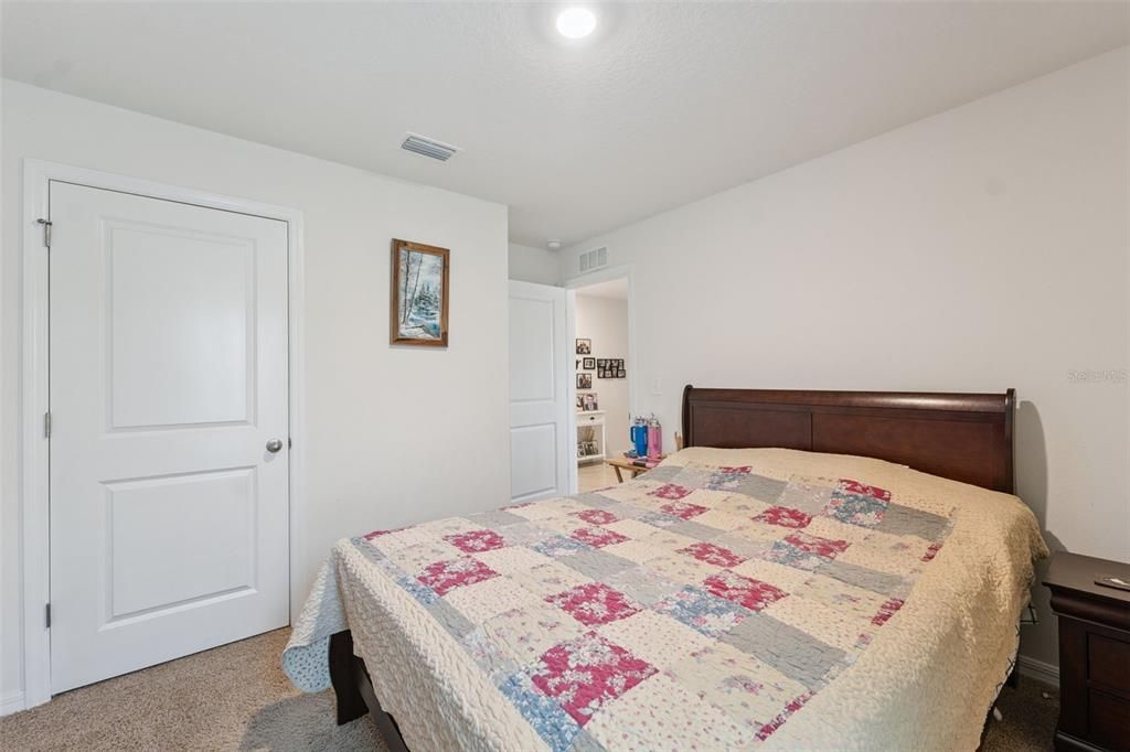 For Sale: $329,900 (4 beds, 2 baths, 1812 Square Feet)